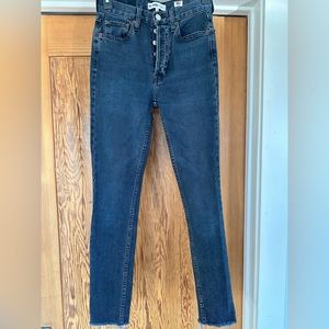 RE/DONE Originals High Rise Ankle Crop with Stretch in Worn Black